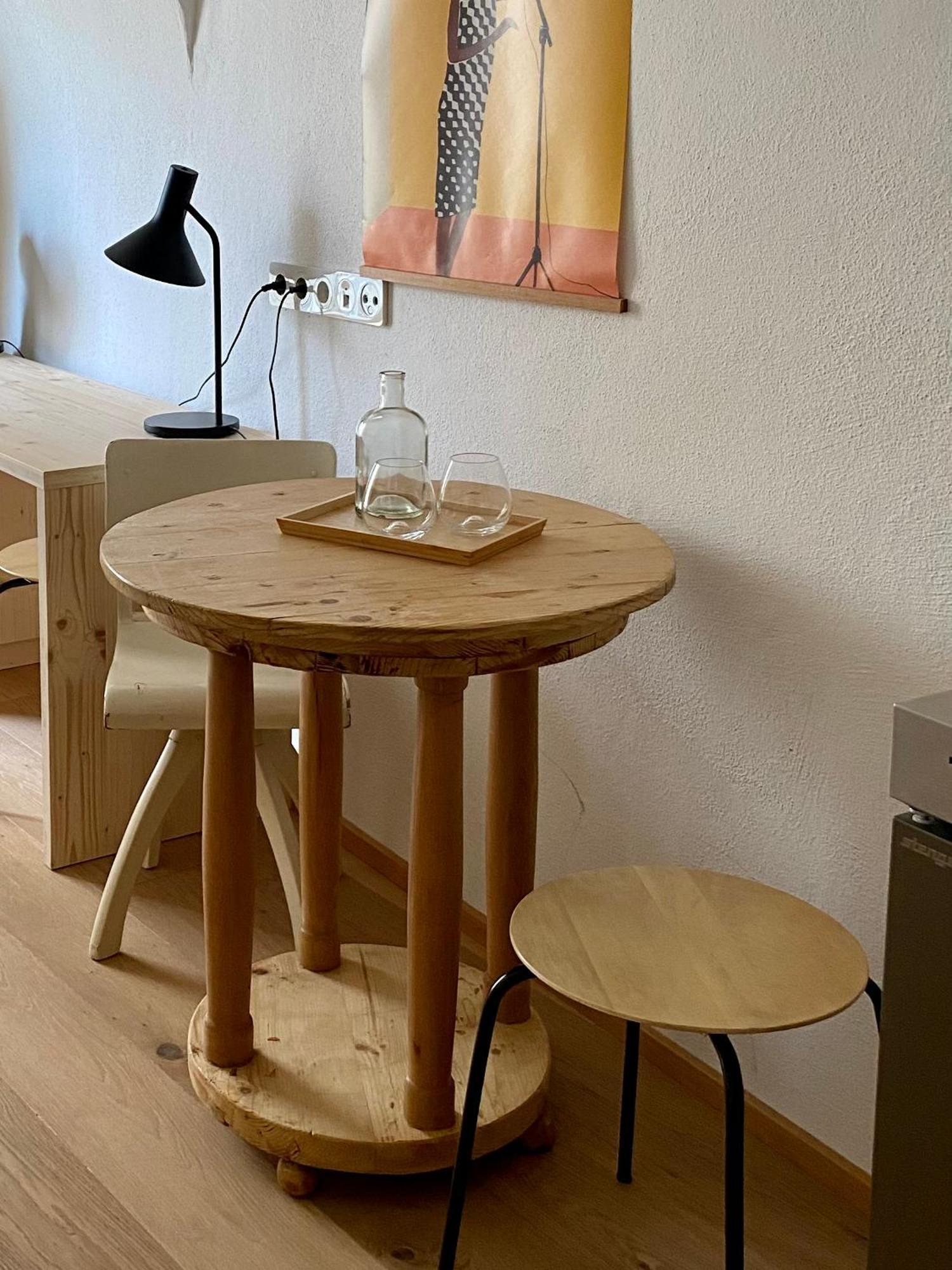 Urban Inn - Wilten 24/7 Innsbruck Rum bild